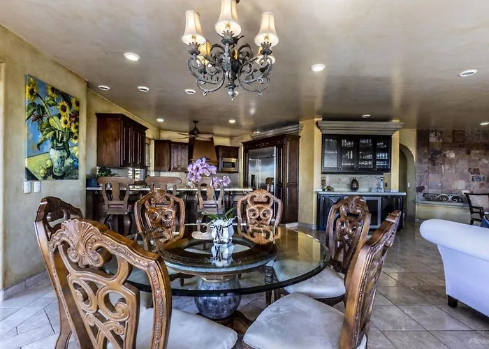 Villa Lucia Arch And Lands End Views - 4200 Sq Ft Luxury *
