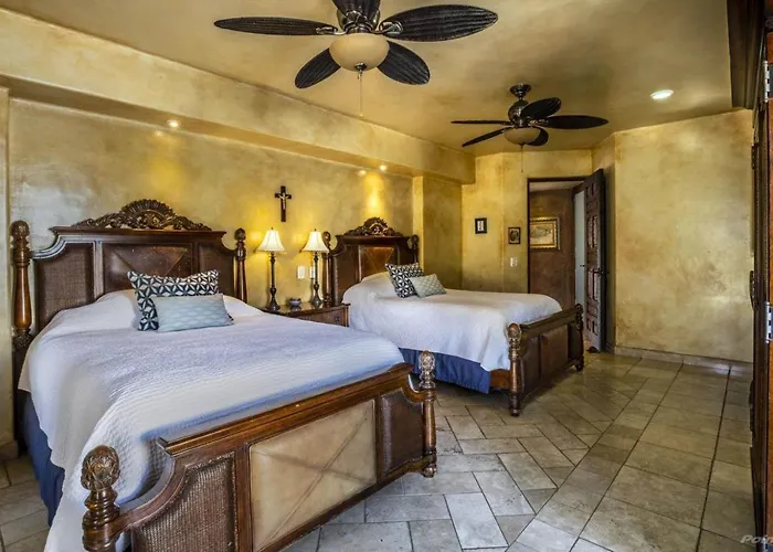 Villa Lucia Arch And Lands End Views - 4200 Sq Ft Luxury